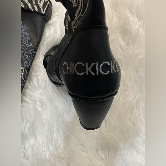 Chickickers Boots Sz 8 Black Leather Embroidered Floral Open Toe Western - Picture 12 of 16